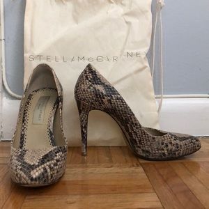 Stella McCartney snake skin heels 4” size 6 1/2
